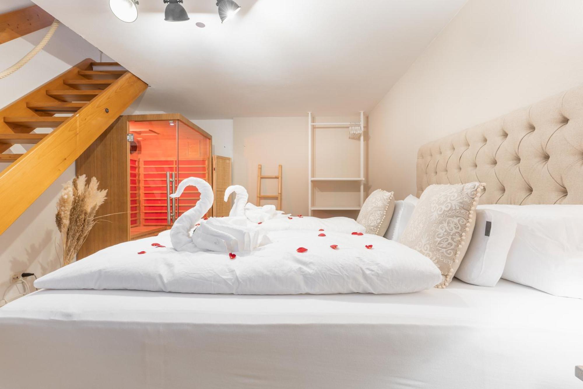Seeblick-Oase Istayunixi Seenaehe-Sauna-Balkon-Netflix-Parkplatz อูนิงเกน ภายนอก รูปภาพ